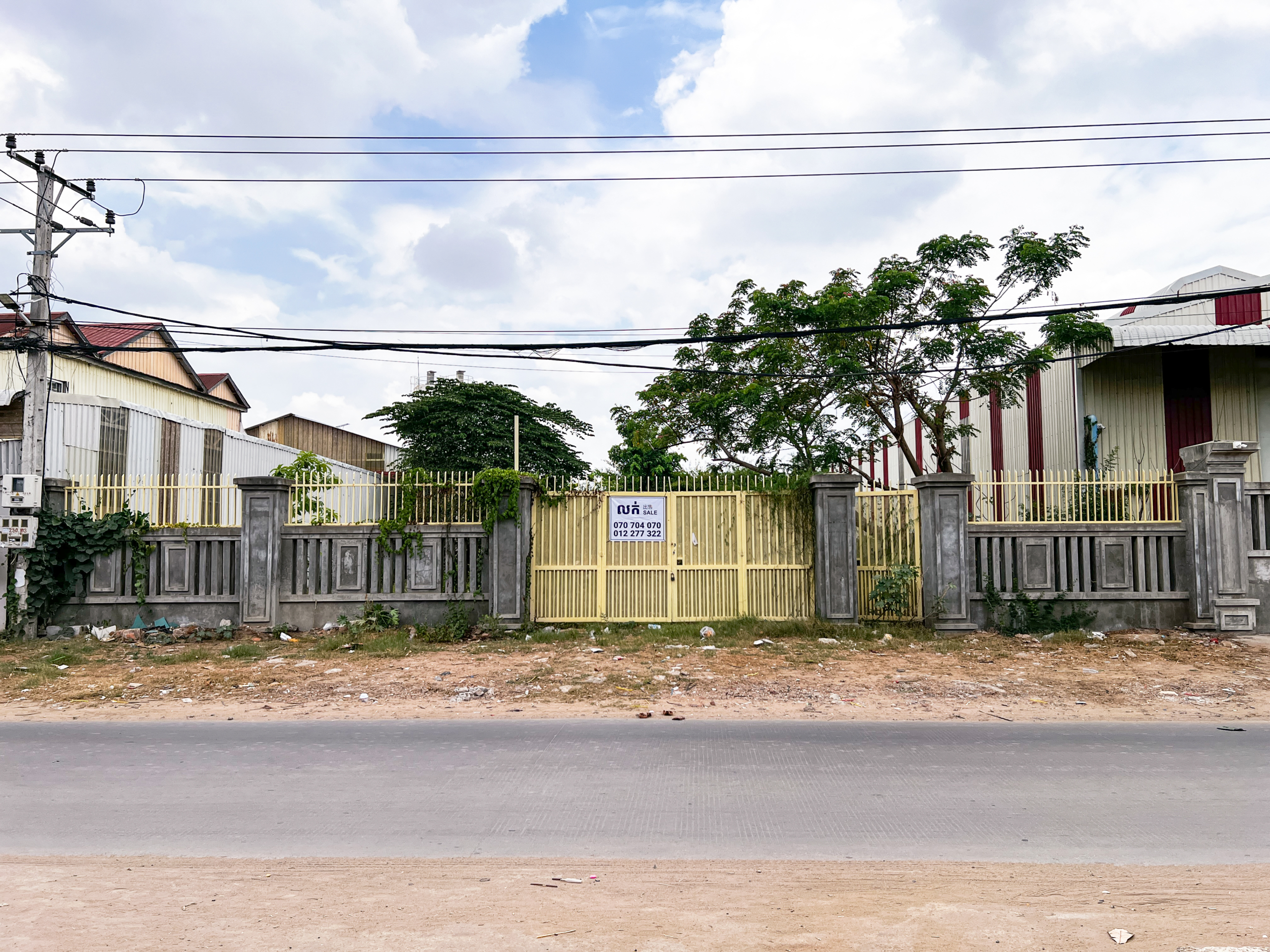 LAND SALE 1353-4